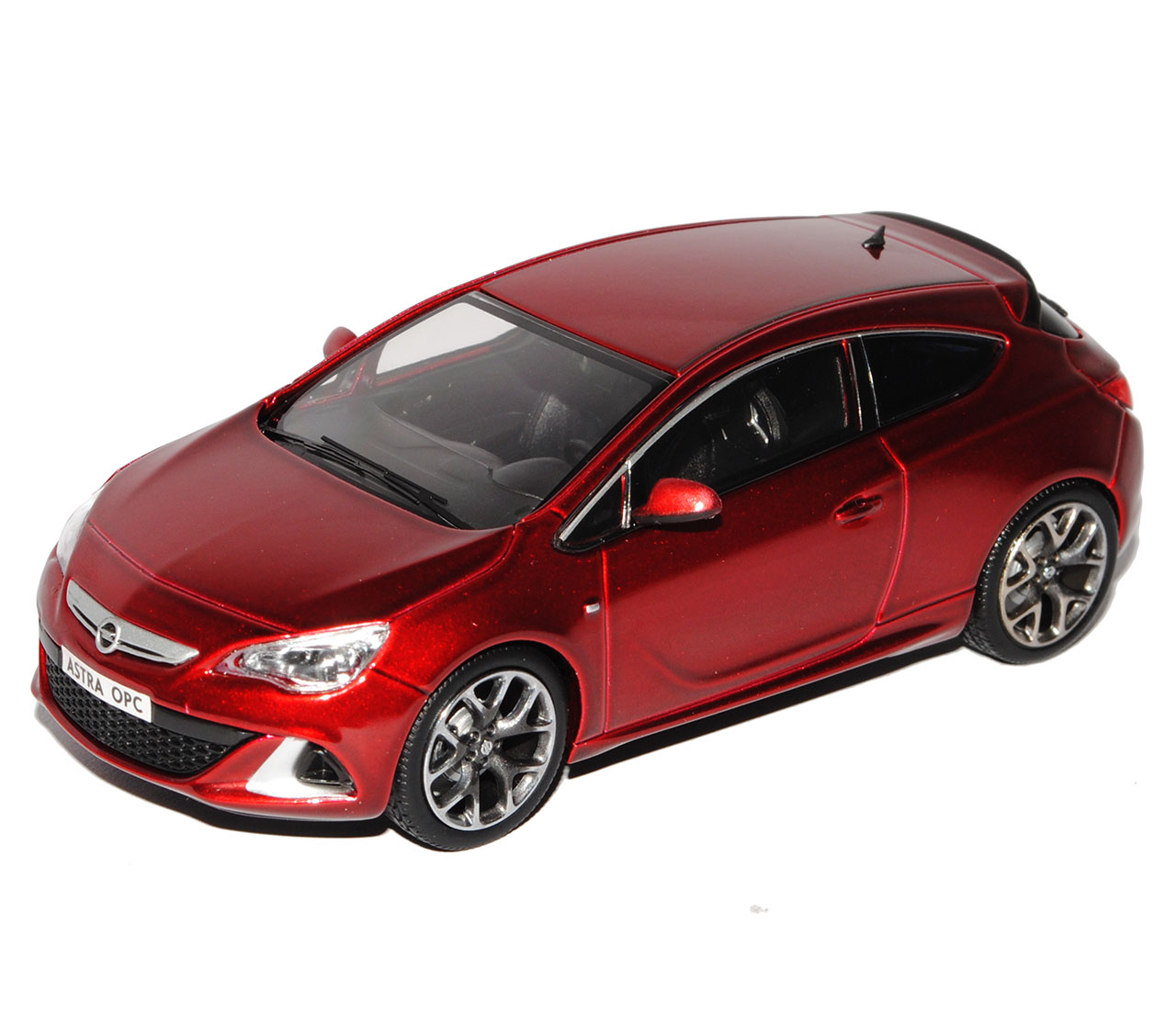 Opel astra gtc аккумулятор