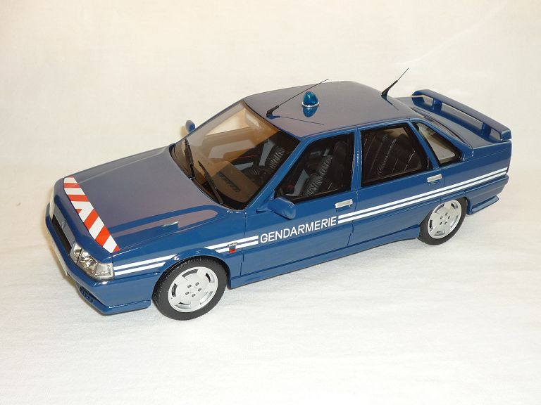 21 TURBO GENDARMERIE POLIZEI NR 530 1/18 OTTO MODELS MODELLAUTO MODELL